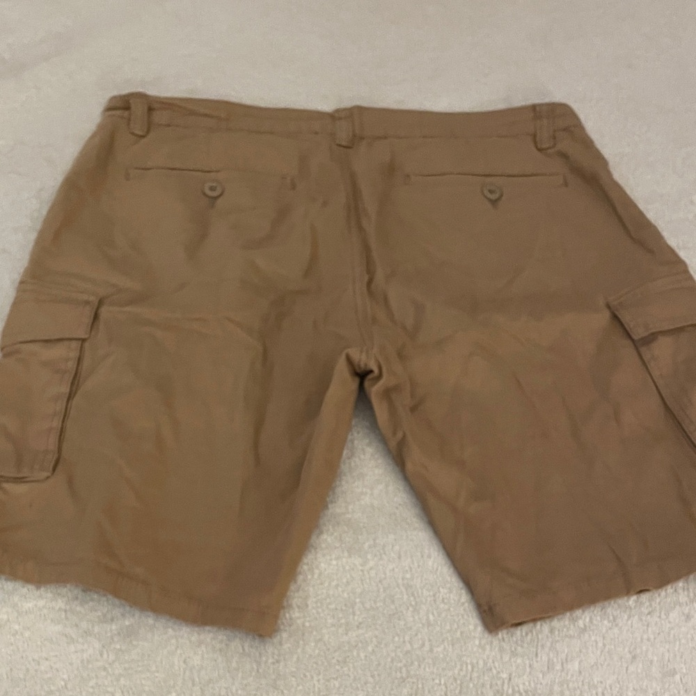 SUMMER CLOSE OUT SALE! Ring of Fire Men's Tan Cargo Shorts - Picture 3 of 3